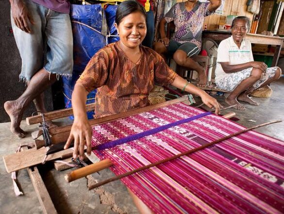 Akwete – Unraveling The Vibrant Legacy of Weaving - RefinedNG