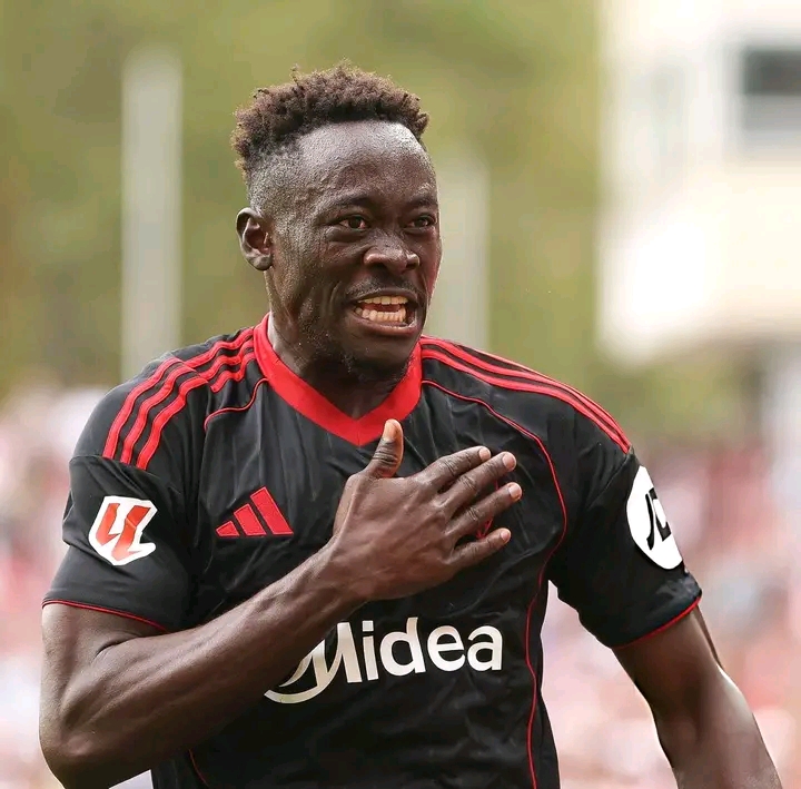 Nigerians Abroad: A Weekend of Goals, Glory, and Golden Moments 