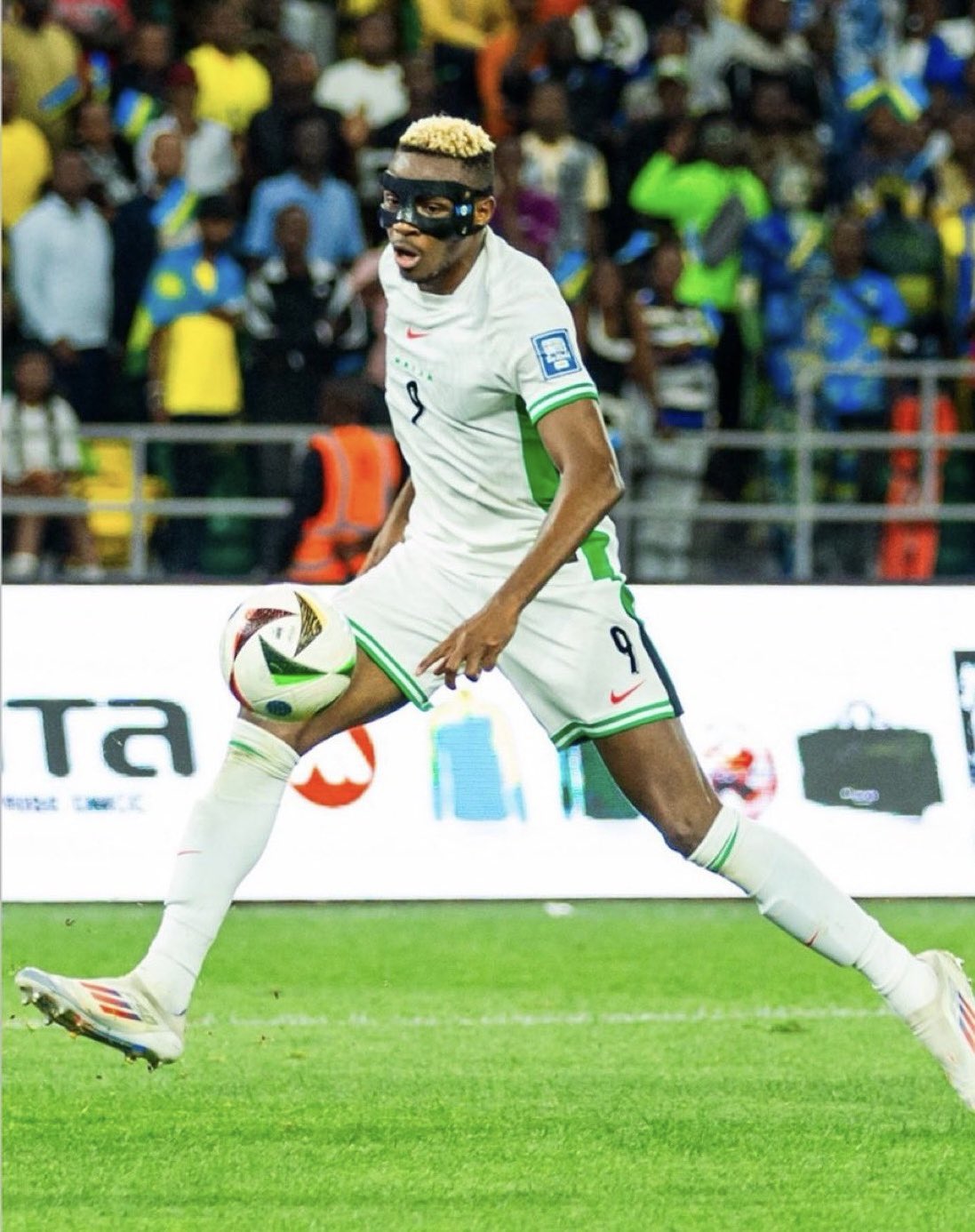 Osimhen Edges Toward Yekini’s Record After Gabon Victory