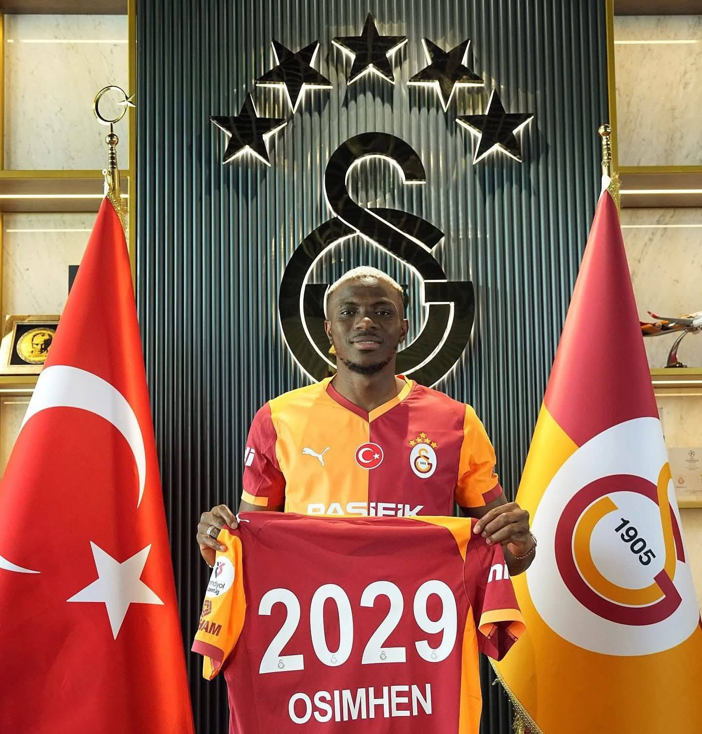 Osimhen Crowned Türkiye’s 2026 Footballer of the Year