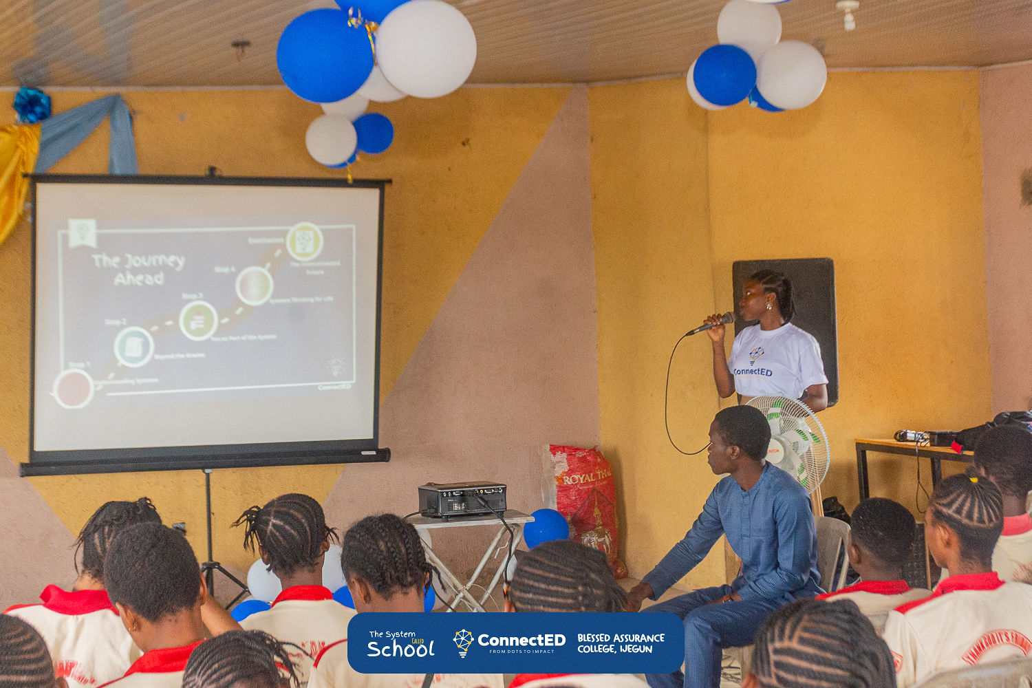 Oluwasikemi Akinniyi Is Helping Nigerian Students Think Differently
